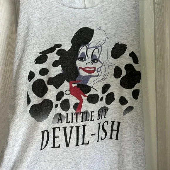 Disney Tank Top, cruella deville themed - Picture 2 of 3